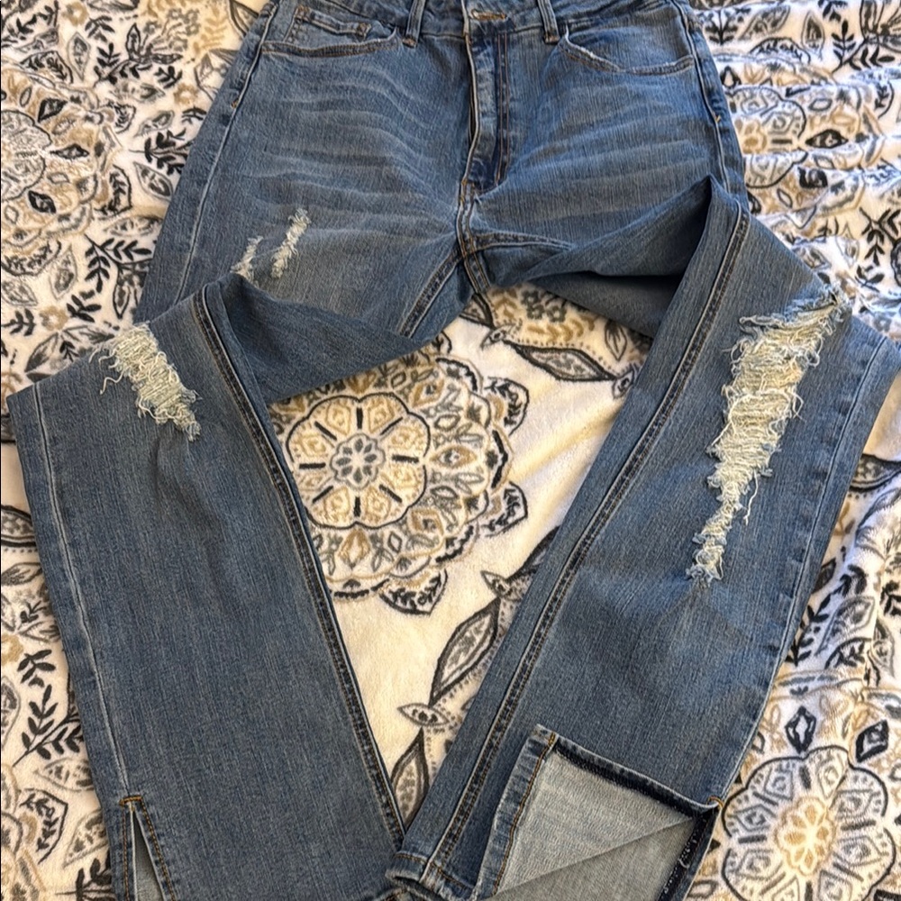 Fashion Nova Distressed Denim Straight Leg Jeans
